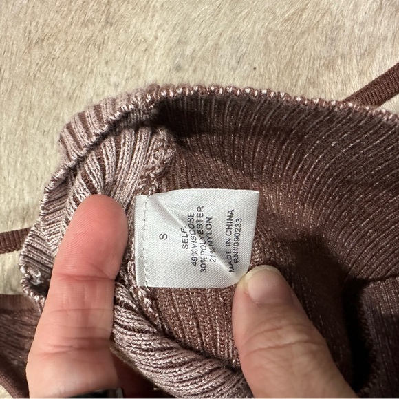 PecSun LA Hearts Color Block Halter Top Size Small NWT Beach Top - Picture 7 of 7